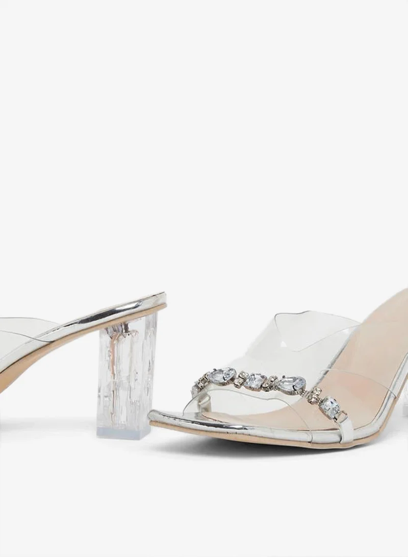 تايك تو صندل بكعب سميك وسير شفاف ومزين