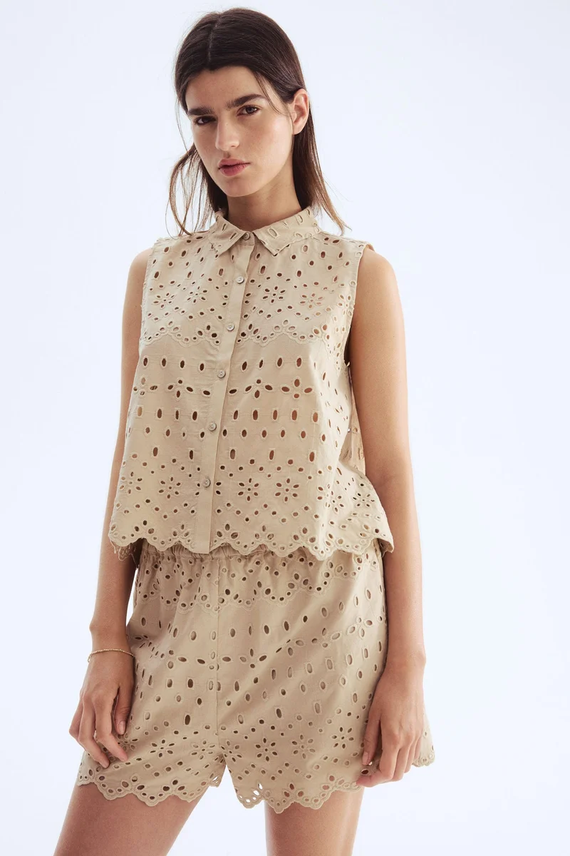 H&M Broderie anglaise shorts