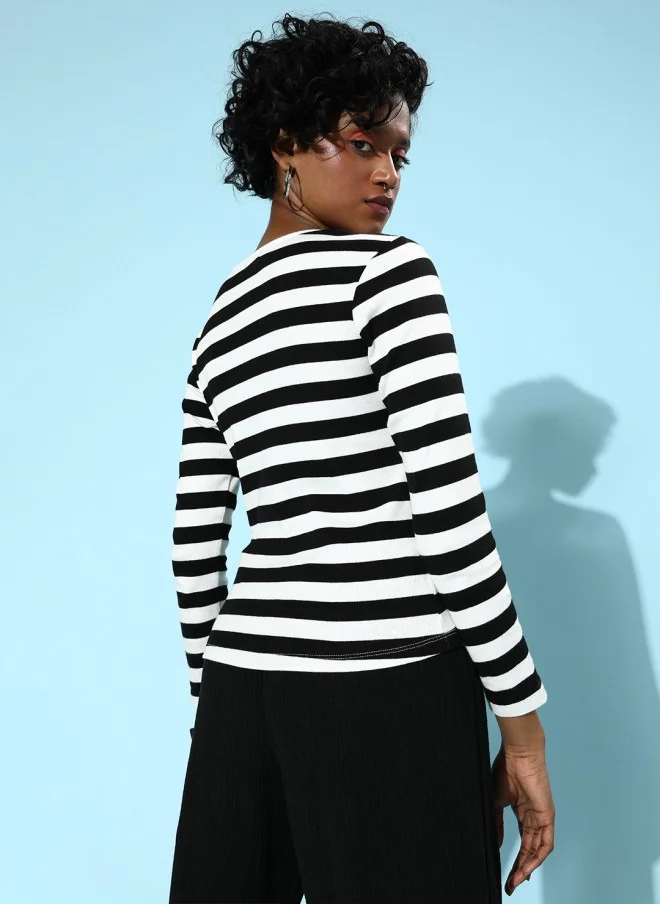 ساسافراس Black Striped Knitted T-Shirt for Women