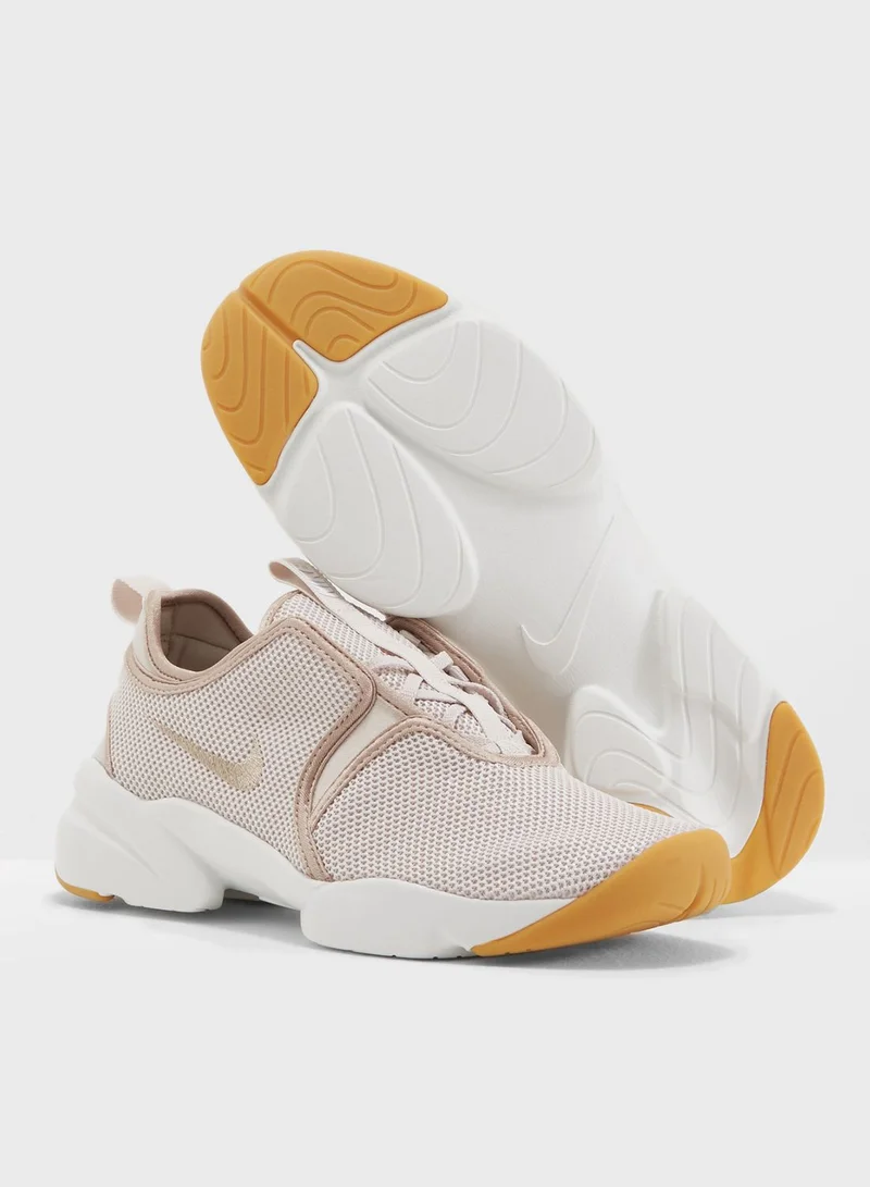 Nike Loden
