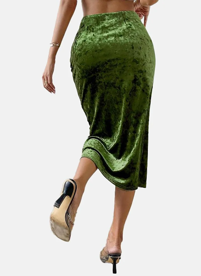 YUNIQEE Green Solid Slim Fit Midi Skirt