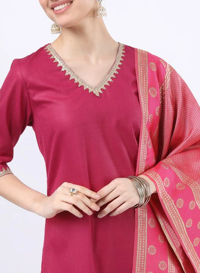 كيتش Embroidered V Neck Kurta and Straight Leg Pant with Printed Dupatta Set by Styli