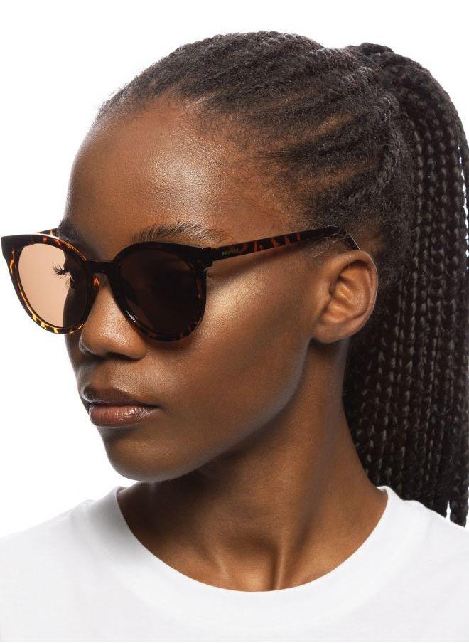 Solarized RETRO ROUND Luxury Sunglasses for Men & Women – High Quality Designer Eyewear, UV Protection, Stylish Frames, Timeless Elegance, and Fashionable Eye Shades  - Image 1
