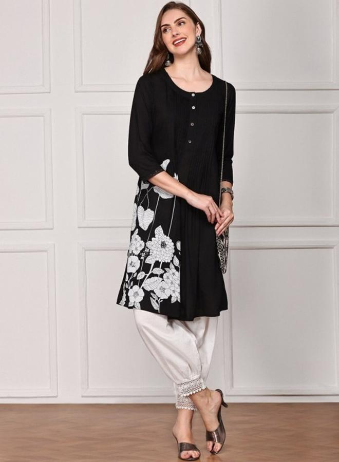 ISHIN Women's Black Rayon Printed Tunic Straight Fit Kurta - Image 3