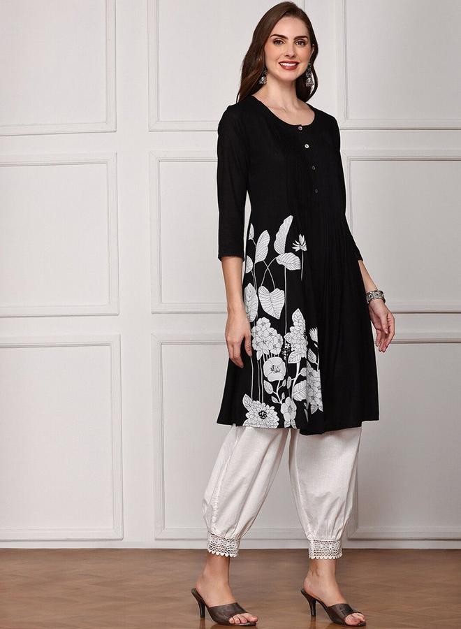 ISHIN Women's Black Rayon Printed Tunic Straight Fit Kurta - Image 2