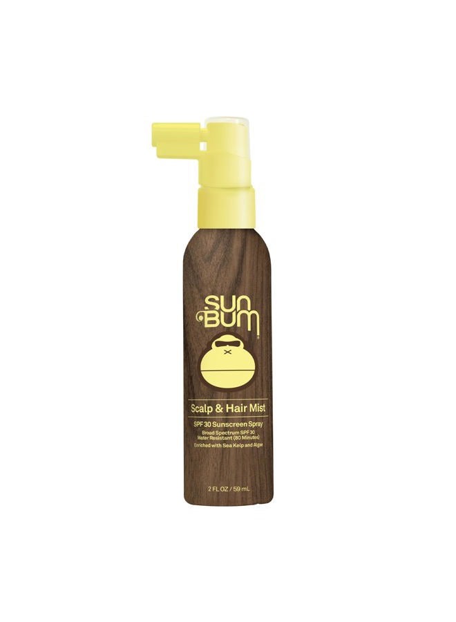 Sun Bum رذاذ واقي شمس أصلي SPF 30 لفروة الرأس والشعر | نباتي ومتوافق مع قانون هاواي 104 (خالي من أوكتينوكسات وأوكسي بنزون) | رذاذ واقي من الشمس واسع الطيف UVA/UVB مع فيتامين E | 2 أونصة - Image 1