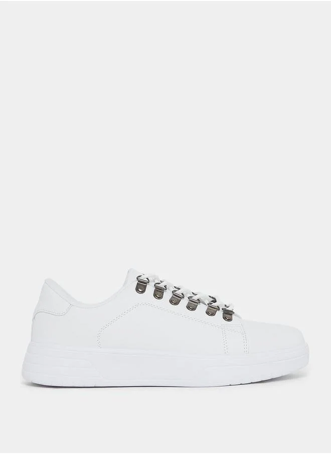 Styli Welt Stitched Accent Low Top Sneakers