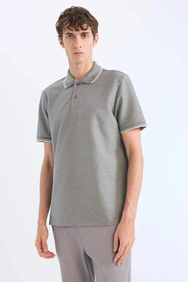 ديفاكتو Regular Fit Short Sleeve Waffle Polo Shirt