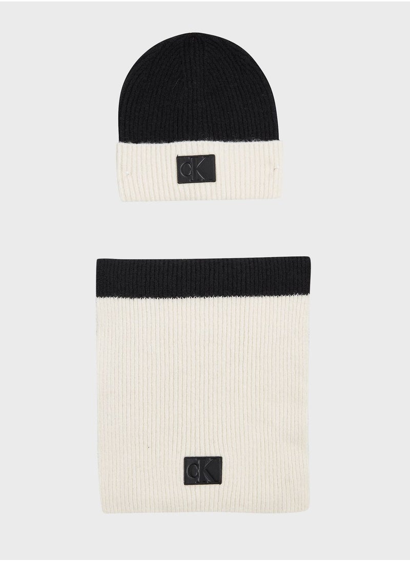 Calvin Klein Jeans - Logo Beanie And Scarf Giftpacks - Image 1