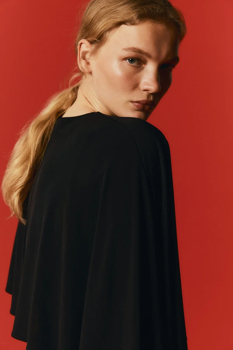 H&M Cape-detail top