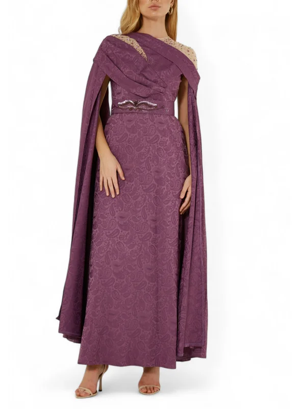 امري Beautiful Asymmetrical Pattered Long Dress With Embroidery Details And Long Cape Sleeves