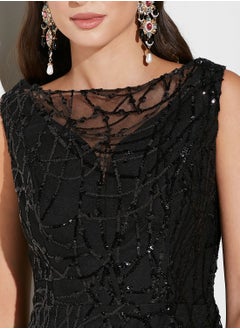 Namshi x Renee Farah Shimmer Plunge Neck Dress  - Image 4