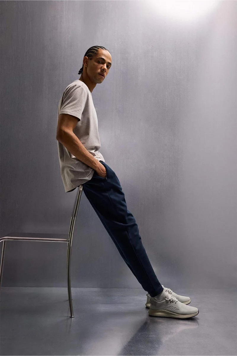 ديفاكتو Slim Fit Standard Leg Jogger