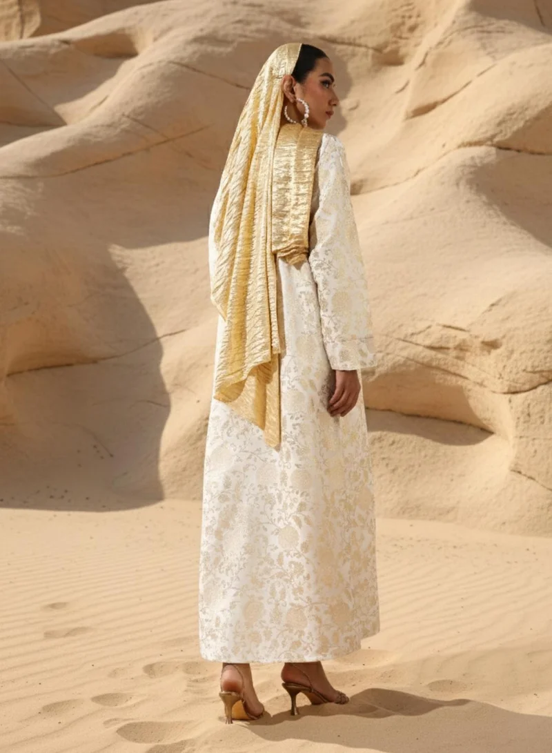 ISHIN Regal White Brocade Abaya with Hijab