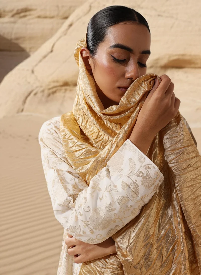 ISHIN Regal White Brocade Abaya with Hijab
