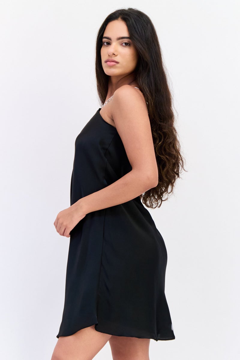 trendyol فستان كاجوال قصير بسيط للنساء، أسود - Image 4