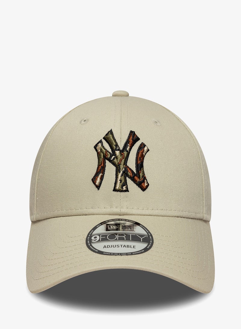 NEW ERA 9Forty New York Yankees Outline Camo Cap - Image 1