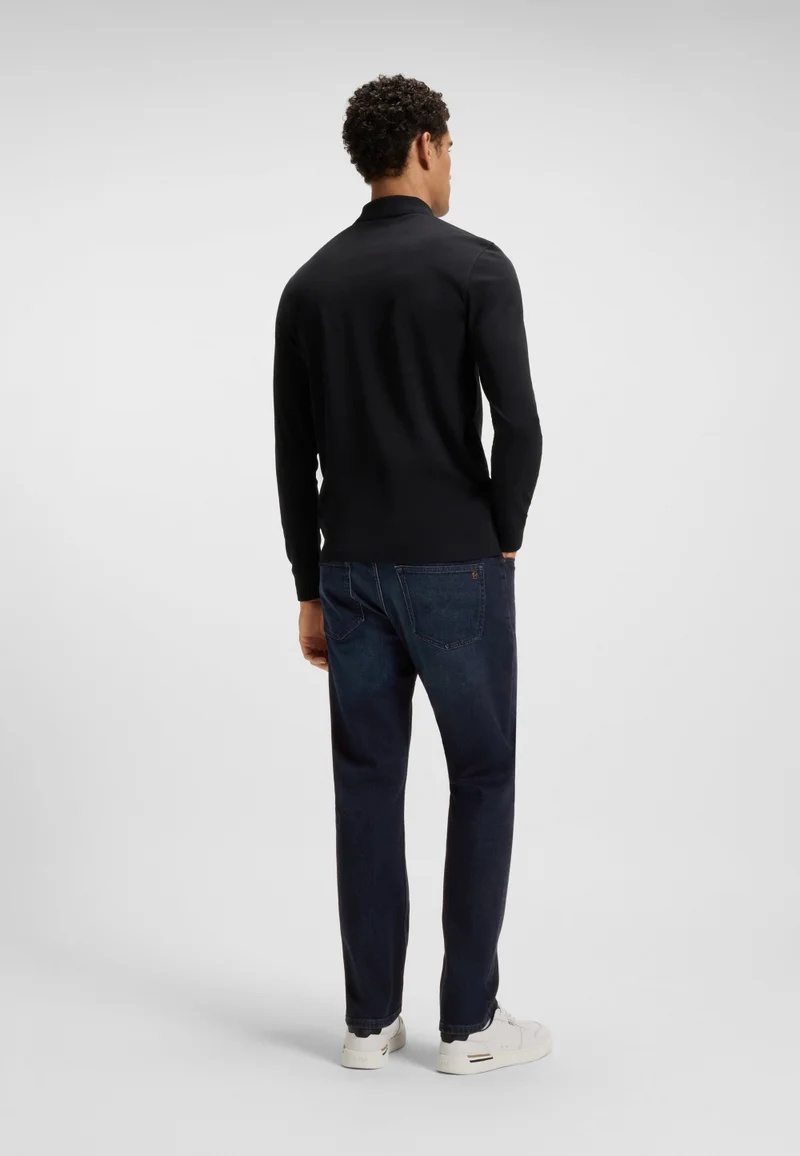 بوس جينز ديلاوير بقصة ضيقة من الدنيم الأزرق المريح القابل للتمدد