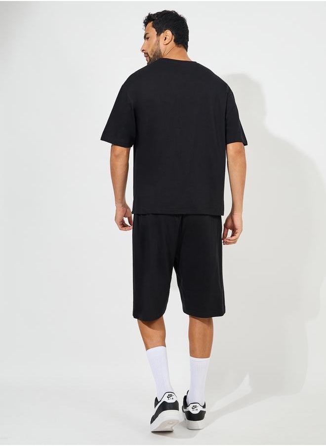 Styli Styli Chest Print Heavy Cotton Jersey T-Shirt and Badge Detail shorts Co-Ords  - Image 5