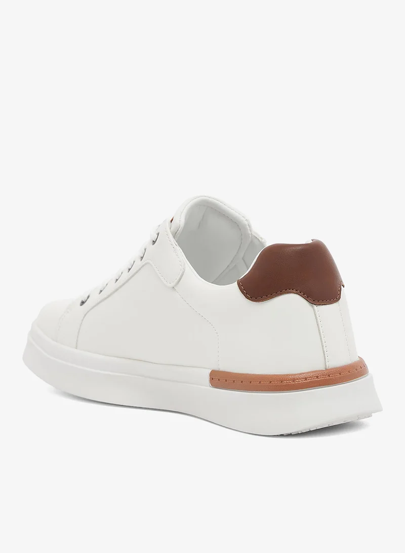 Robert Wood Smart Sneakers