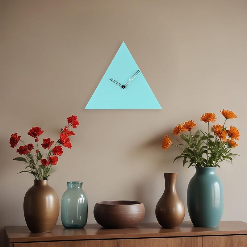 حلقات الخوخ ساعة جدارية مثلثية حديثة من خشب MDF، تصميم بسيط، لون أزرق محيطي، حجم 30 سم، ��بوة واحدة، مناسبة لغرفة المعيشة، غرفة النوم، المكتب أو كهدية (البطارية غير متضمنة) - Image 3