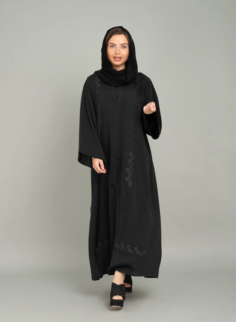 اكسا عباية اماراتية تطريز انيق AIK5087