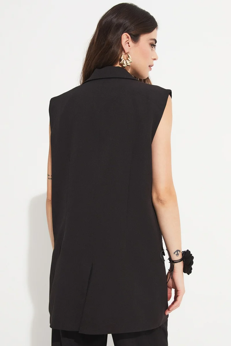 JUNE Women's Wide Pattern Button Detailed Woven Vest