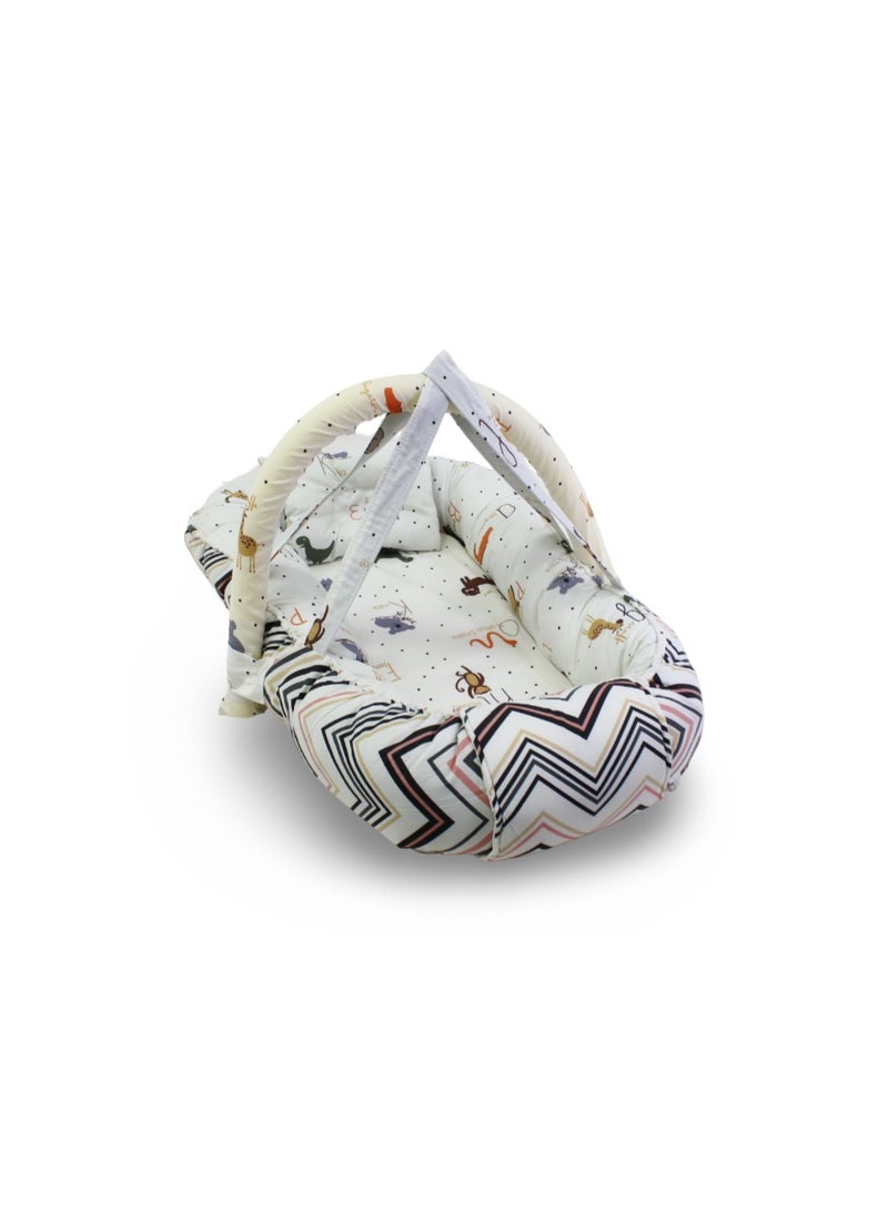 Kiddy Cotton Baby Carrycot – Off-White with Zigzag Design - Image 2