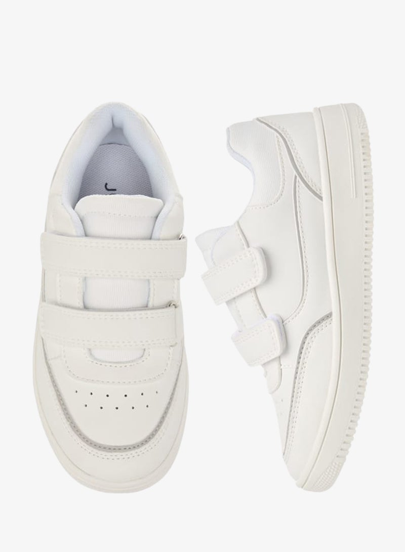 جونيورز أحذية رياضية للأولاد بنعل صلب وإغلاق بشريط لاصق - Image 2