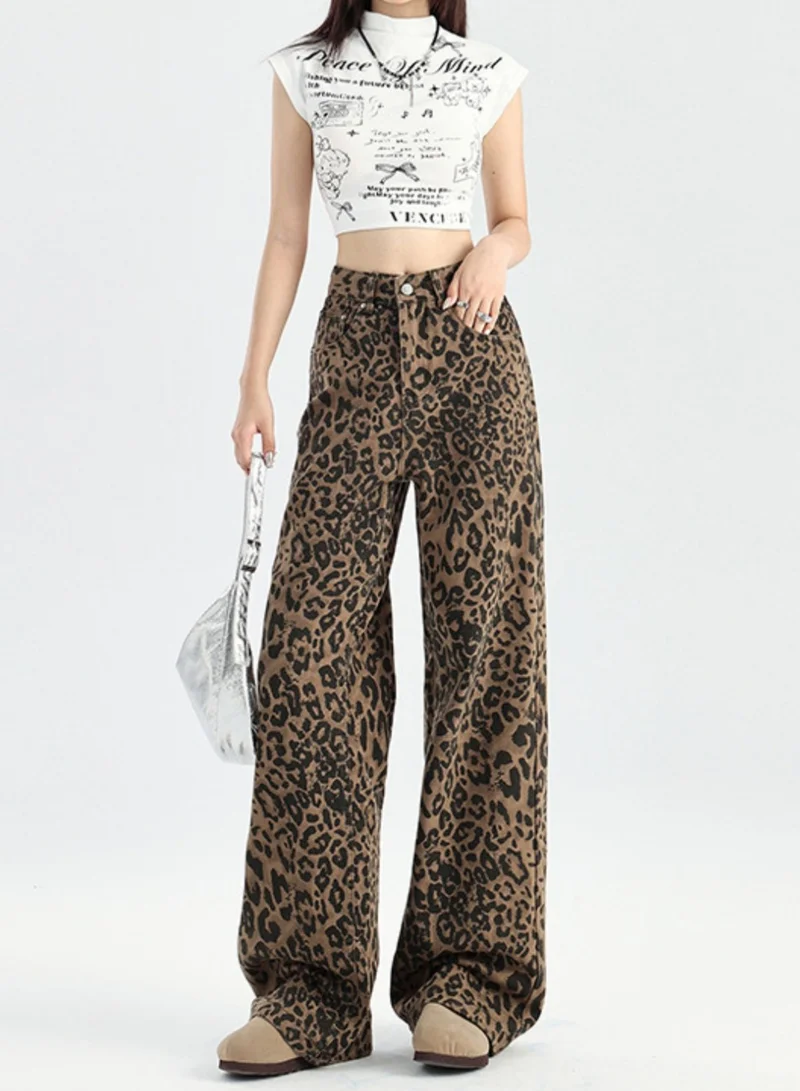 Madam Uniq New High-Waisted Loose-Fit Leopard Print Straight-Leg Jeans