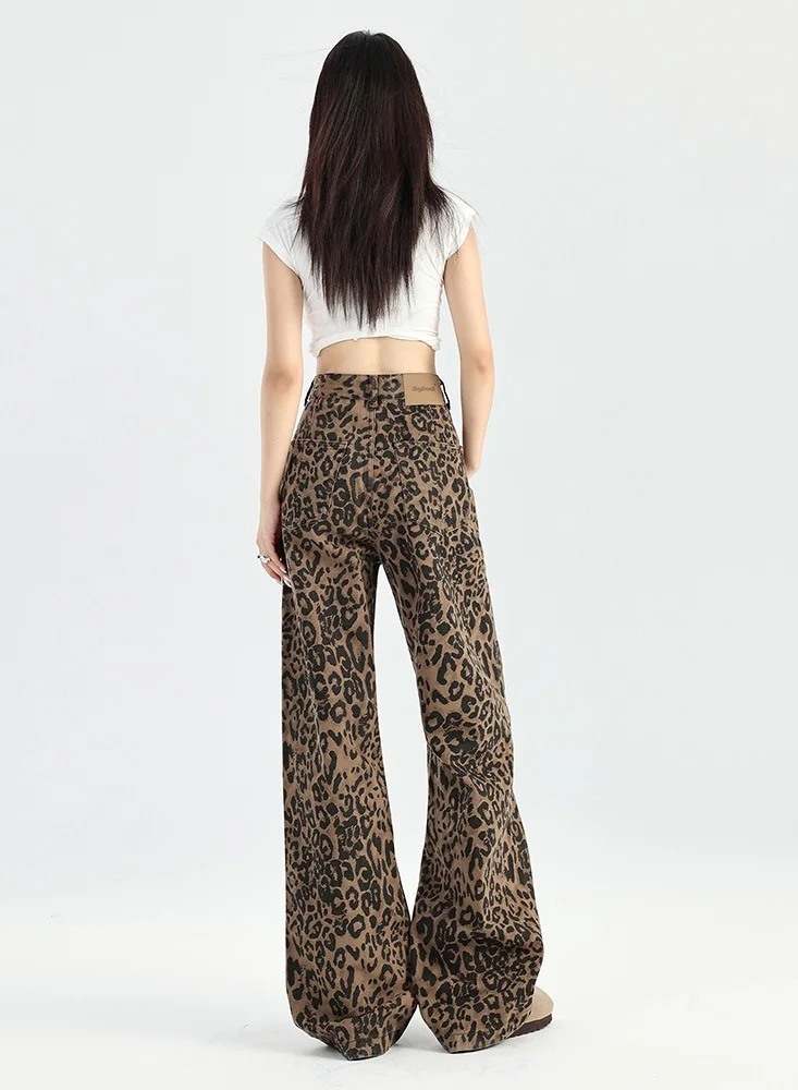 Madam Uniq New High-Waisted Loose-Fit Leopard Print Straight-Leg Jeans