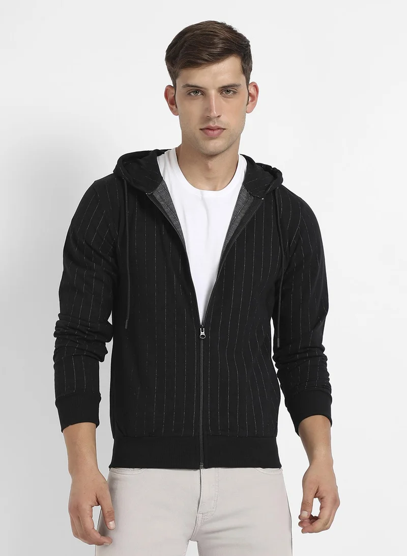 Campus Sutra Men's Black Zip-Front Hoodie With Ribbed Hem For Casual Wear | Hooded Neck | Long Sleeve | Zipper Closure | Cotton Sweatshirt Crafted With Comfort Fit For Everyday Wear