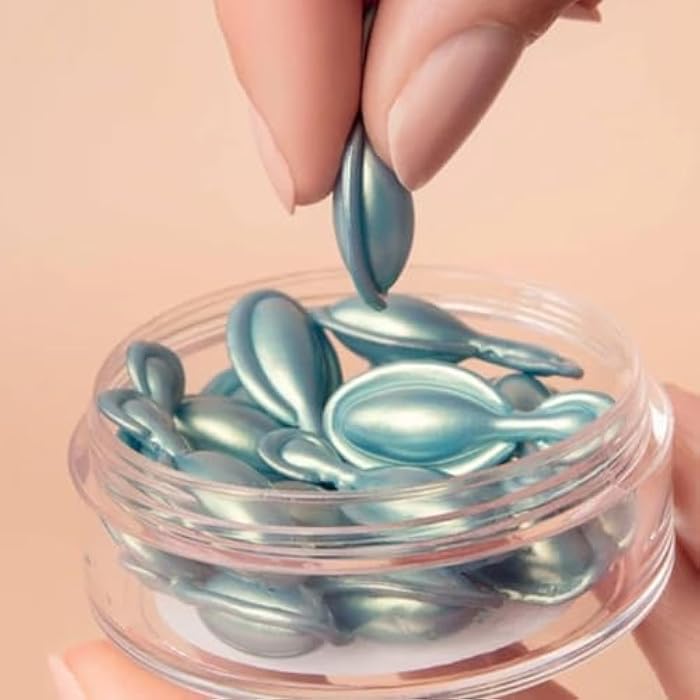 ARTDECO Hyaluronic Hydra Caps - Moisturizing Anti-Wrinkle Hyaluronic Acid Concentrate - Hydrating Face Cream in Capsule Form - Plumps Wrinkles from within - Facial Skin Care Products - 21pcs - Image 4