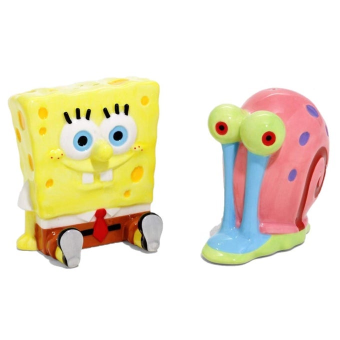 SPONGEBOB SQUAREPANTS SALT PEPPER SHAKER SET SPONGEBOB AND GARY FIGURE DESIGNS CERAMIC