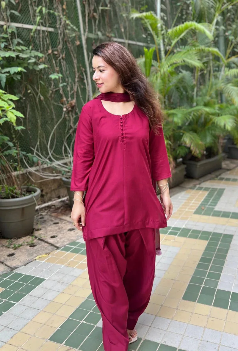 ZERESOUQ Maroon Pure Cotton Potli Farshi Shalwar Set