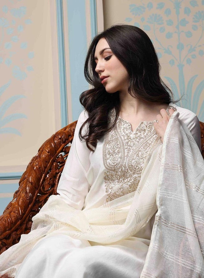 ISHIN Embroidered Kurta with Trousers and Dupatta Set - Image 1