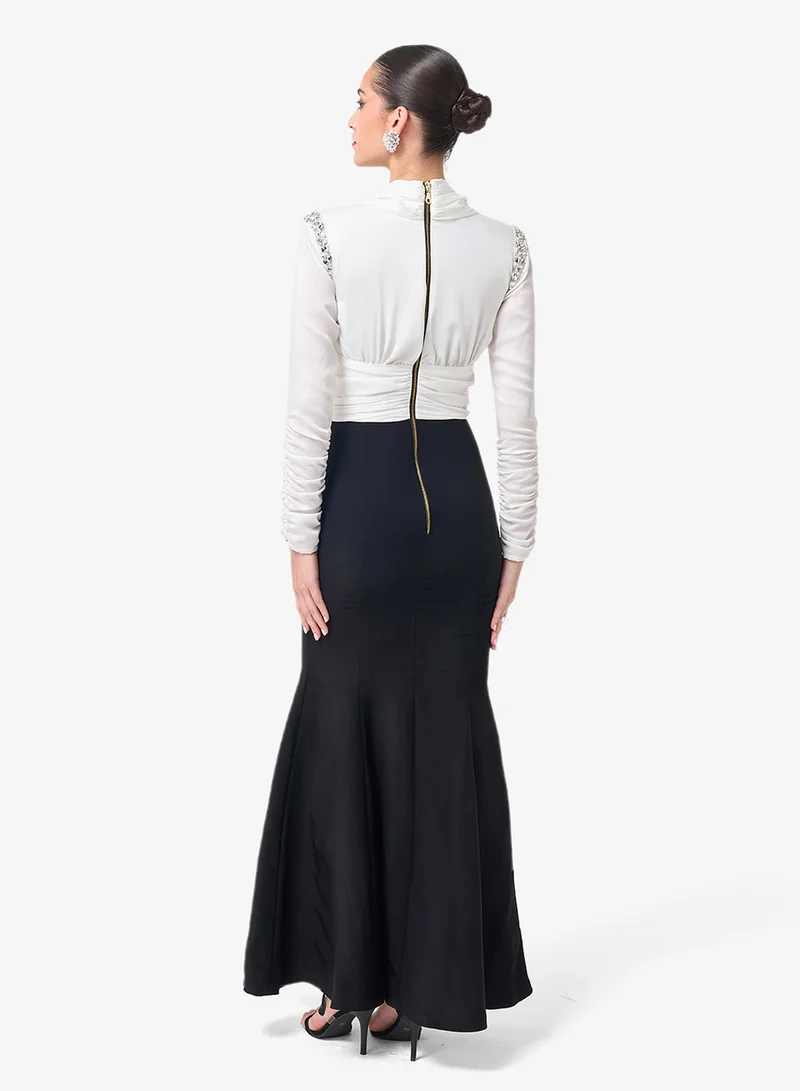 Threadz by Ajooni V-Neck Front Slit Maxi Dress