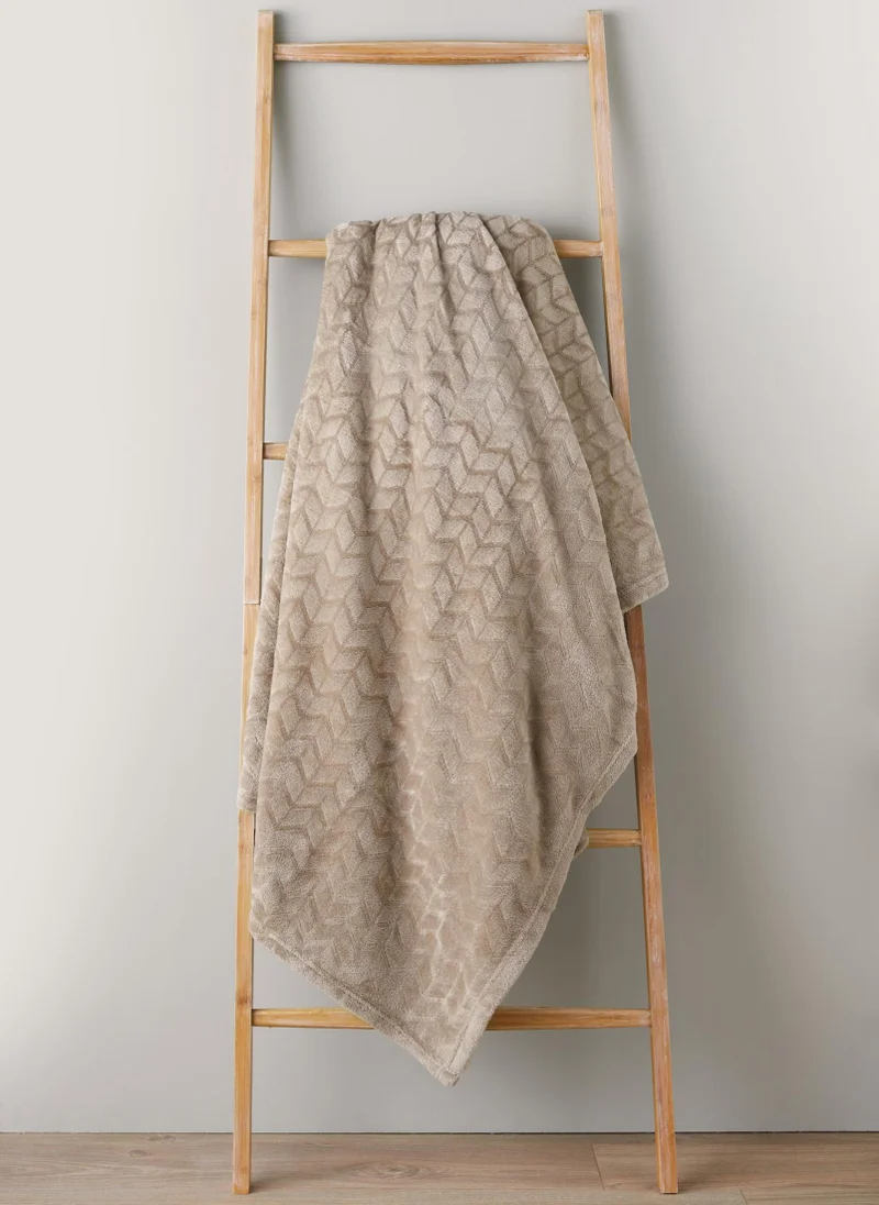 Matalan Beige Embossed Fleece Throw (200cm x 250cm)