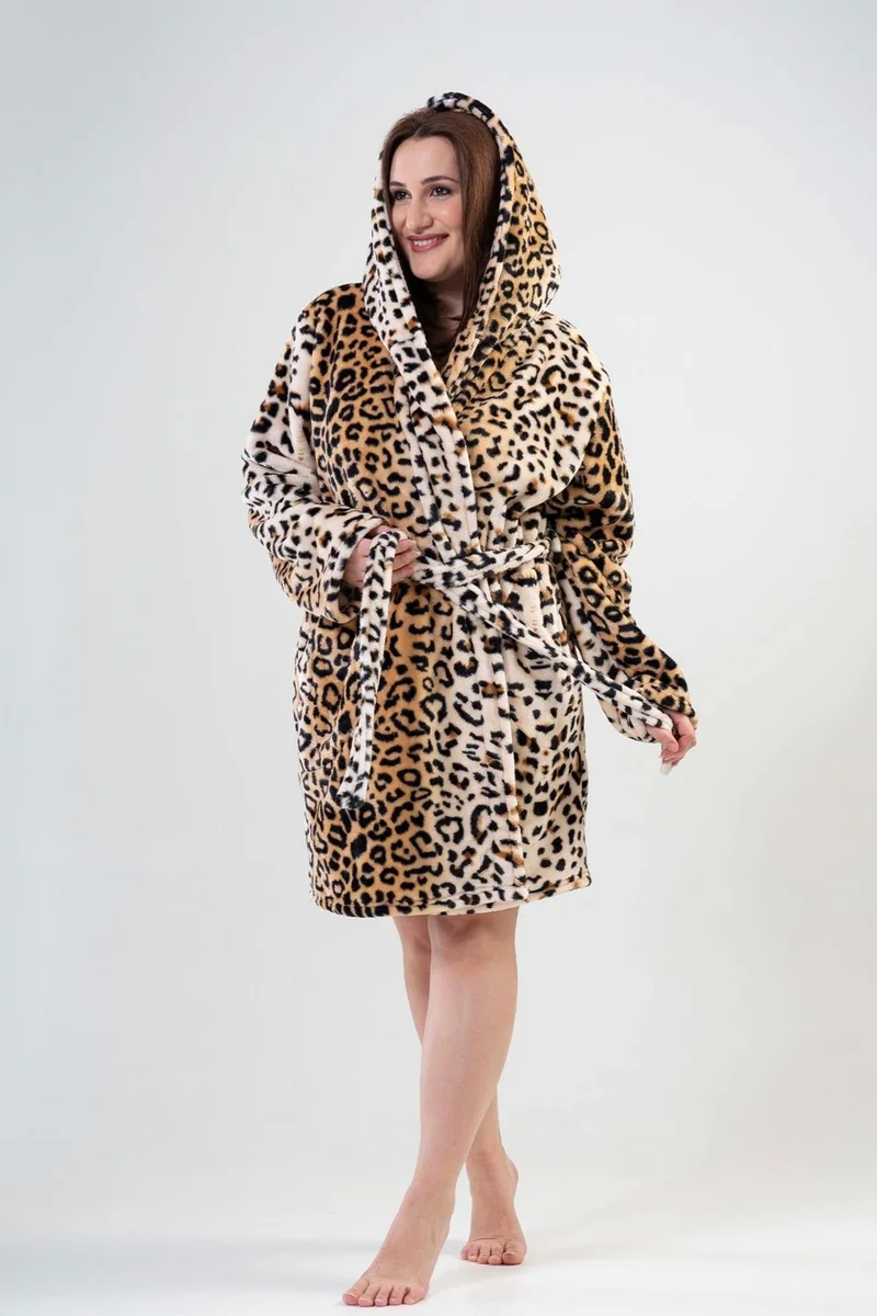 Vienetta Women's Plus Size Hooded Leopard Pattern Fleece Dressing Gown 202103-0172