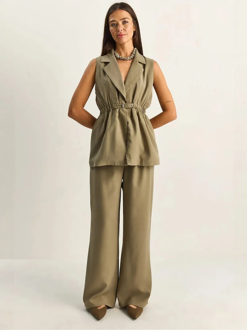 بيانكو لوتشي LUCCI High Waist Wide Leg Co-ord Set with Jacket Collar
