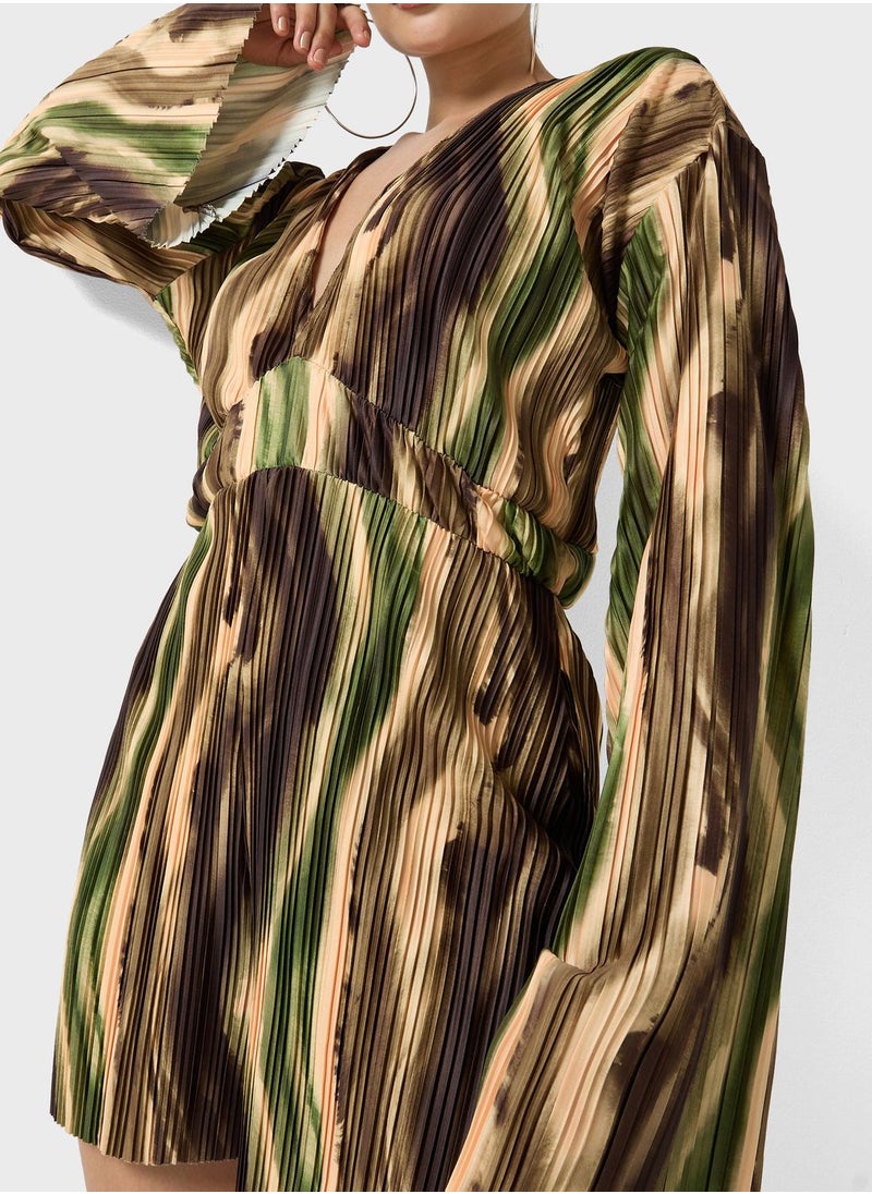 boohoo Flared Sleeve Plunge Playsuit  - Image 3