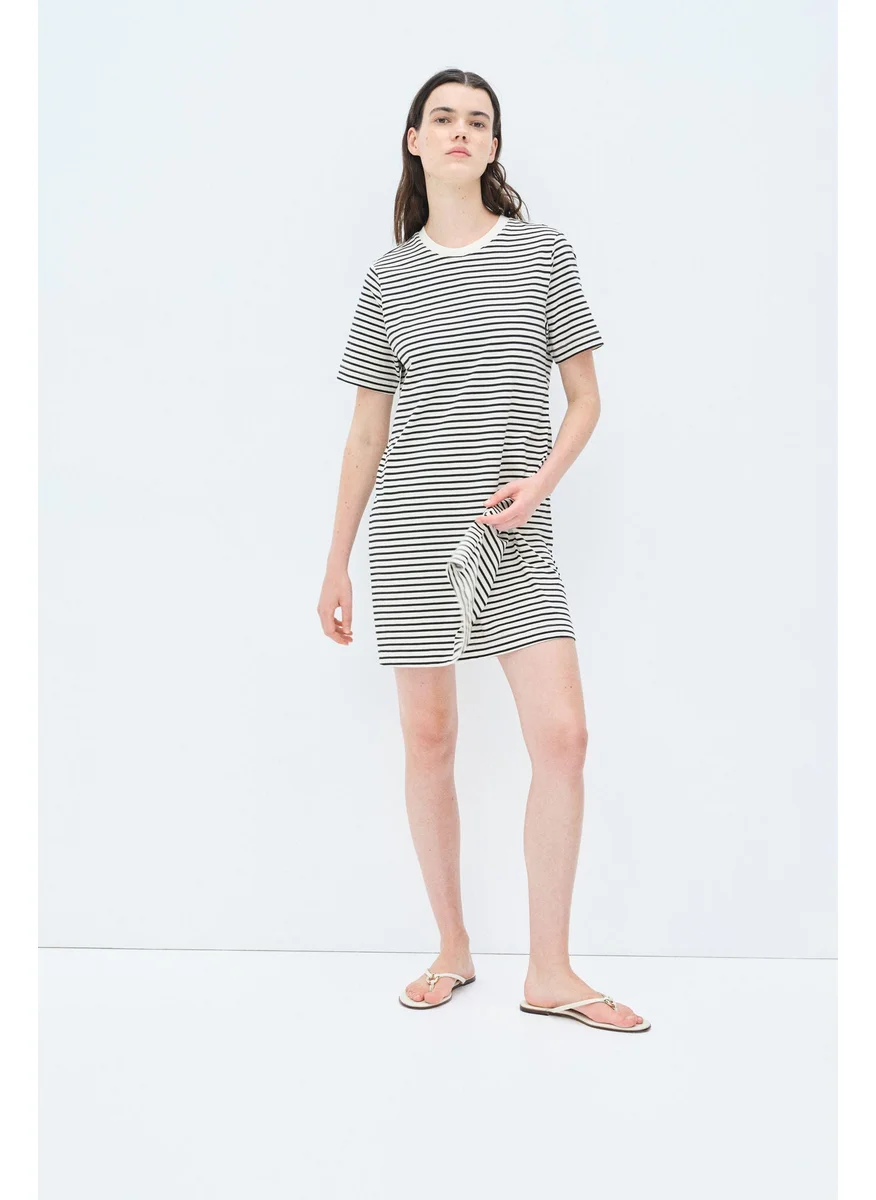 H&M Mama Nursing T-Shirt Dress