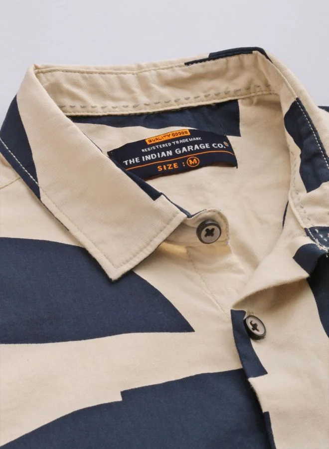 ذا انديان كراج كو Men Slim Fit Abstract Printed Half Sleeves Cutaway Collar Casual Shirt