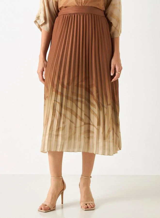 ايكونيك تنورة ميدي إيه لاين بكسرات وخصر مطاطي من آيكونيك