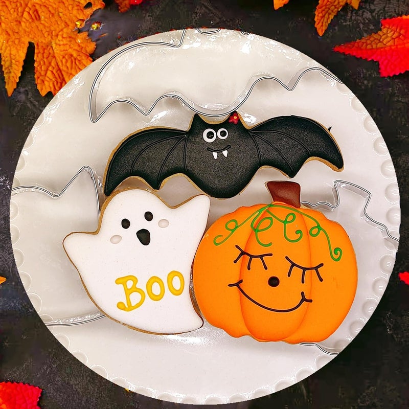 Q-BAKER Halloween Cookie Cutters Set- 3 Pieces Holiday Cookie cutter Stainless Steel Baking Cutter Molds Pumpkin, Ghost, Bat Cookie Cutters Holiday Decorative Party Supplies - Image 4