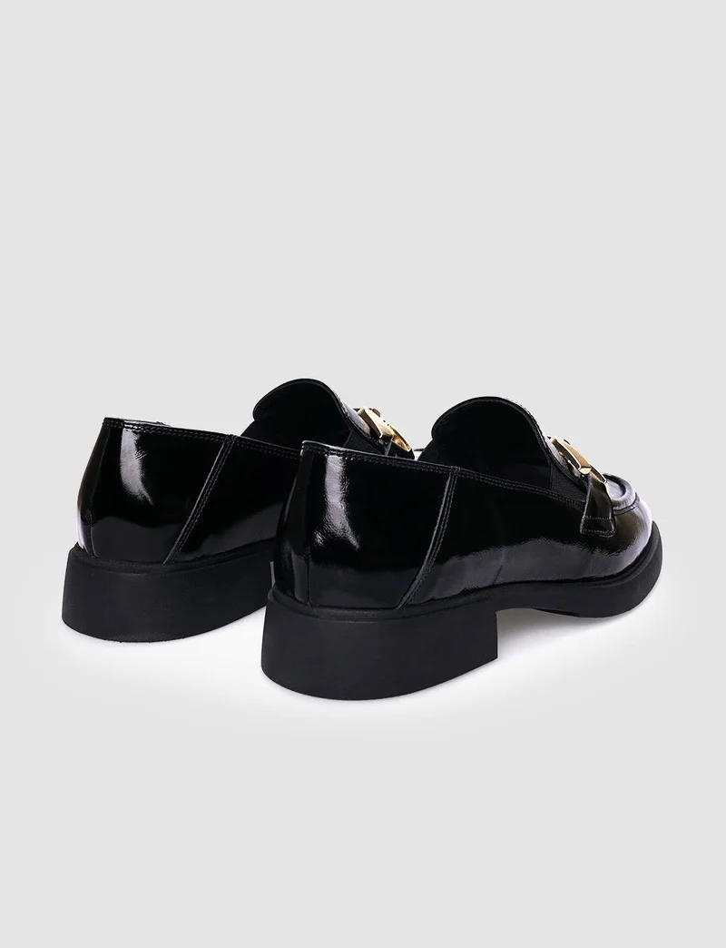 Cabani 100% Genuine Leather Black Patent Leather Buckled Women's Casual Shoes