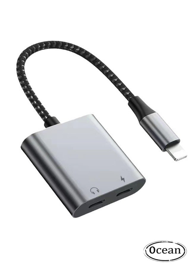 أوشن محول شاحن وسماعة رأس 3.5 ملم - شاحن مزدوج ومقابس سماعات للآيفون، شحن سريع ونقل صوت، متوافق مع جميع أجهزة آبل ذات شاحن لايتنينج. - Image 1