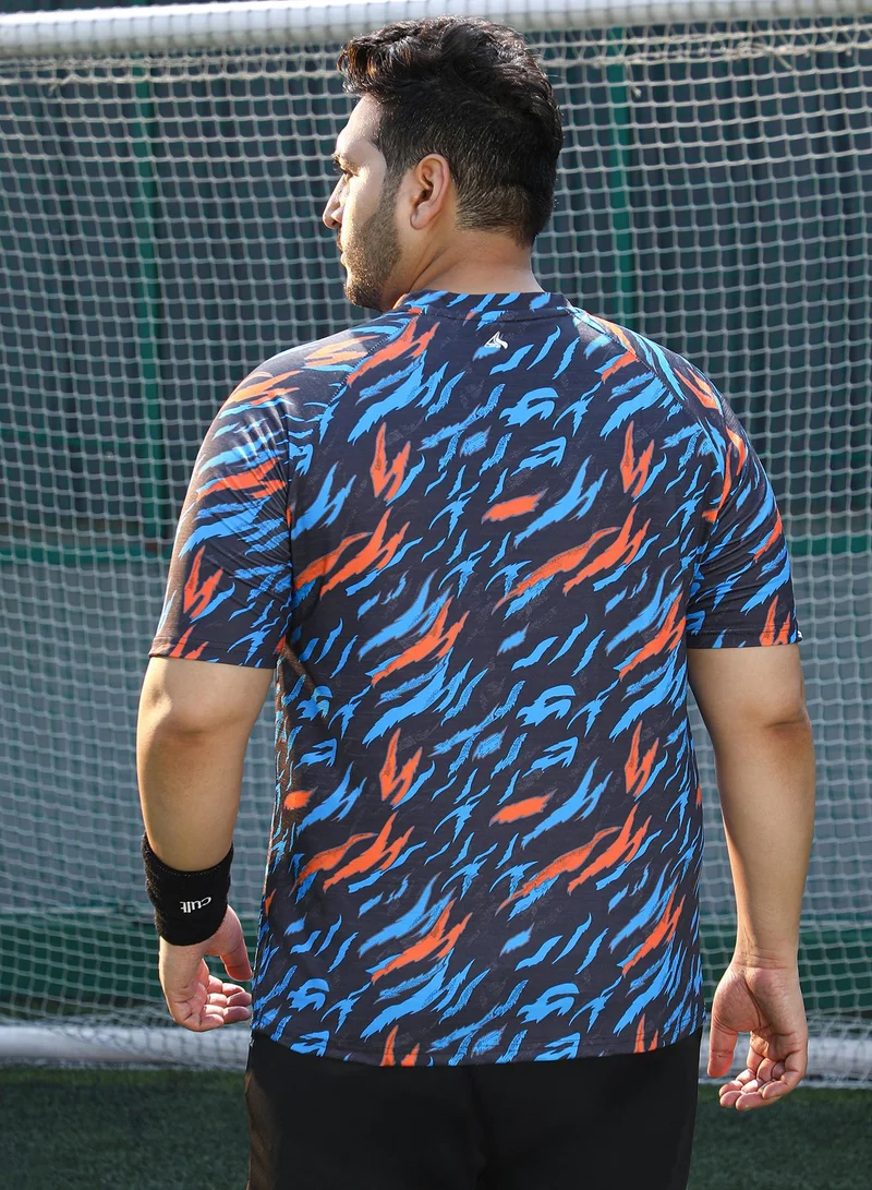 Instafab Plus  Men's Sky Blue & Charcoal Black Block-Swirl Activewear T-Shirt for Men | Best Price UAE