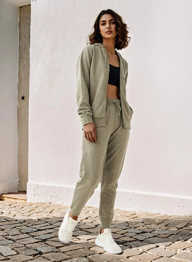 كابا كابا بنطال رياضي بقصة عادية