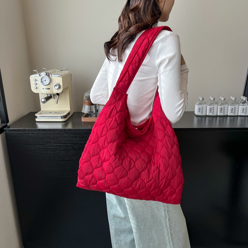 Korean Style Large Capacity Portable Tote Bag Women'S Fashion Casual All-Match Rhombic Commuter Underarm Shoulder Bag - Image 4